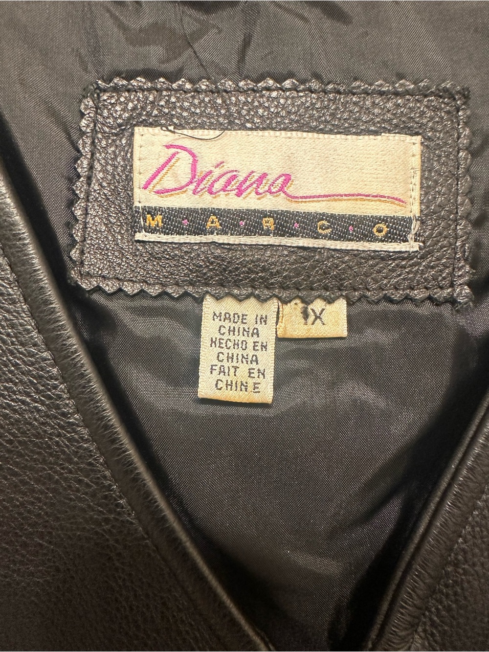 Diana Marco Black Leather Zip-Front Vest with Belt - Picture 3 of 6